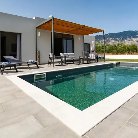 Esther * Livathos (Kefalonia)